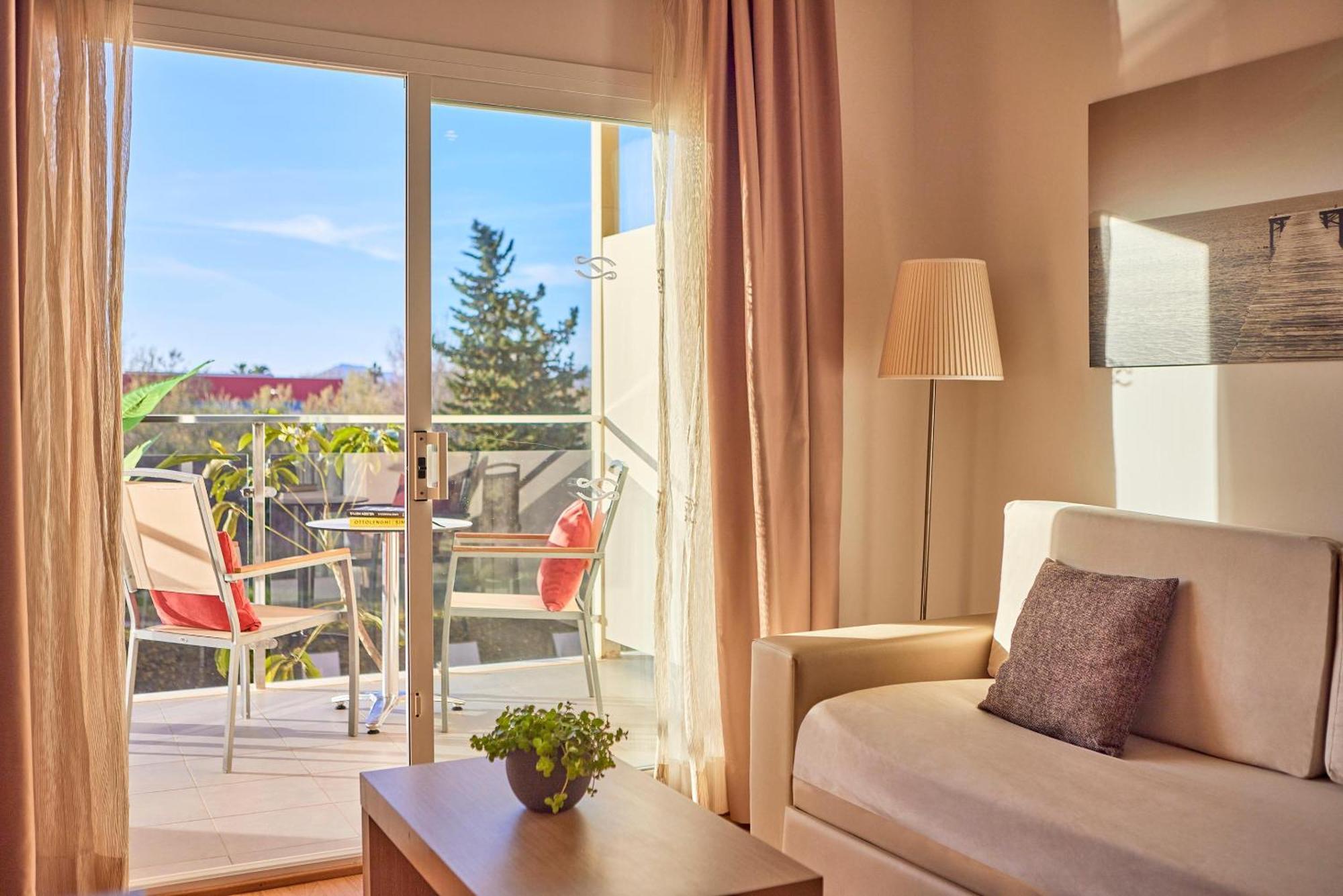 Zafiro Tropic Aparthotel Port de Alcudia  Ngoại thất bức ảnh